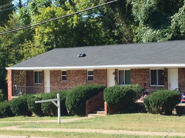 Photo - 1203 John Exum Pkwy Unit 1