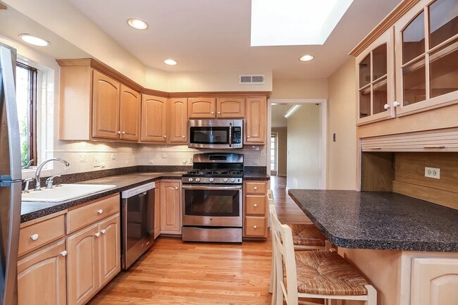 Photo - 226 S Prospect Ave