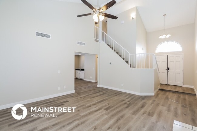 Building Photo - 6513 Gumwood Rd Rental