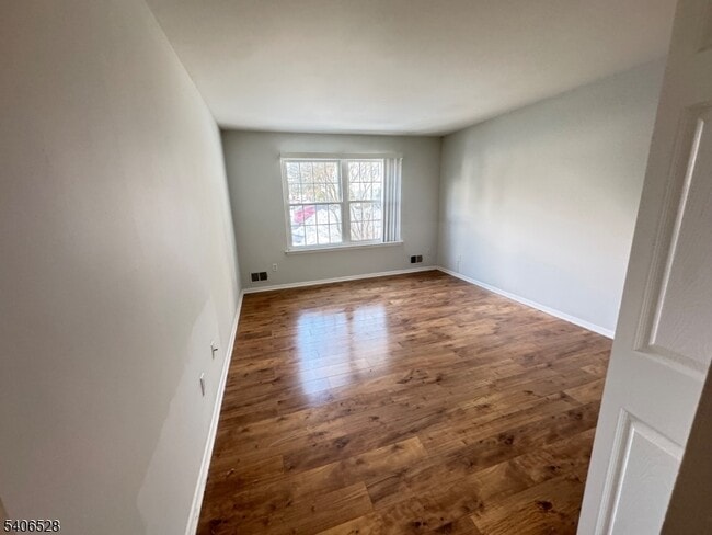 Photo - 15 Hanover Square Unit C