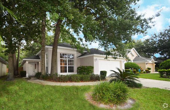 Building Photo - Location, Location, Location!! Rental
