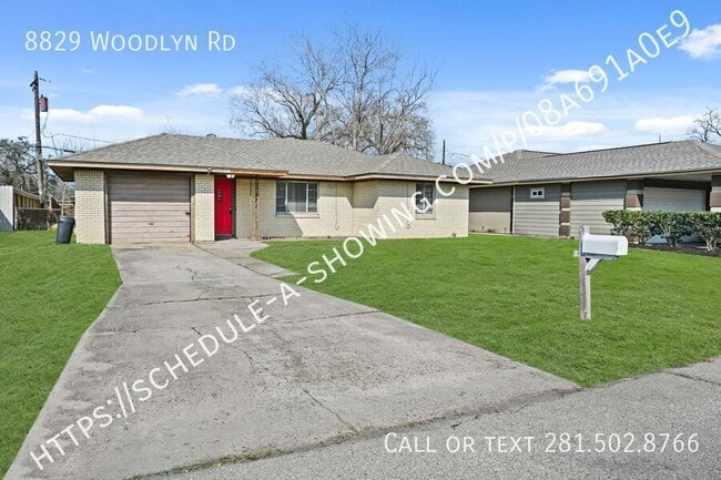 Photo - 8829 Woodlyn Rd