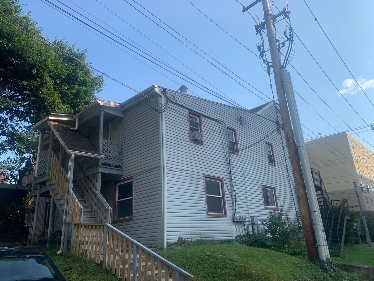 Photo - 123 High St Unit 123-2 High Street