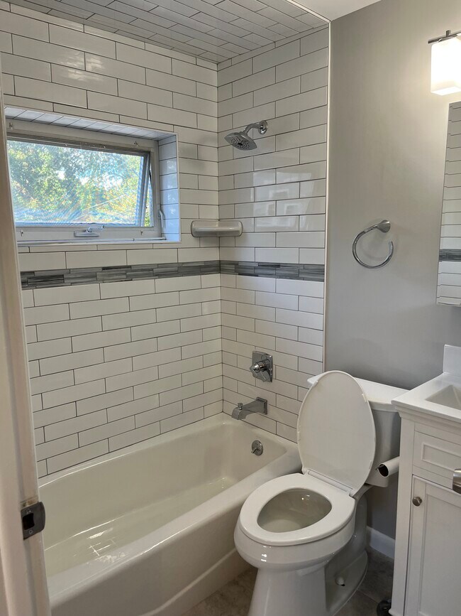 Photo - 386 Main St Unidad 388