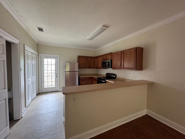 Photo - 3 Bedroom / 2 Bath for Lease in Denham Springs