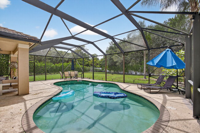 Pool - 8110 Bautista Way Unit Room A