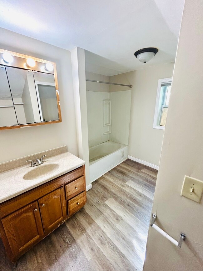 Photo - 3810 Jackson St NE