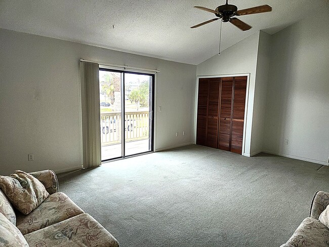 Photo - Beautiful Townhome 2 Bedroom 2.5 Bathroom