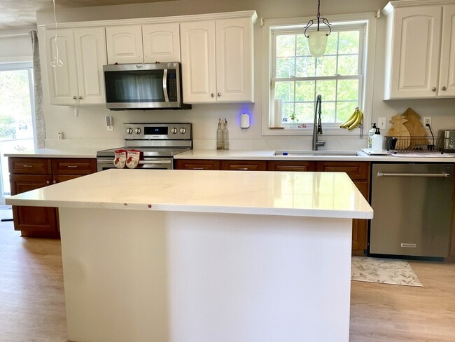 Photo - 149 Page Rd