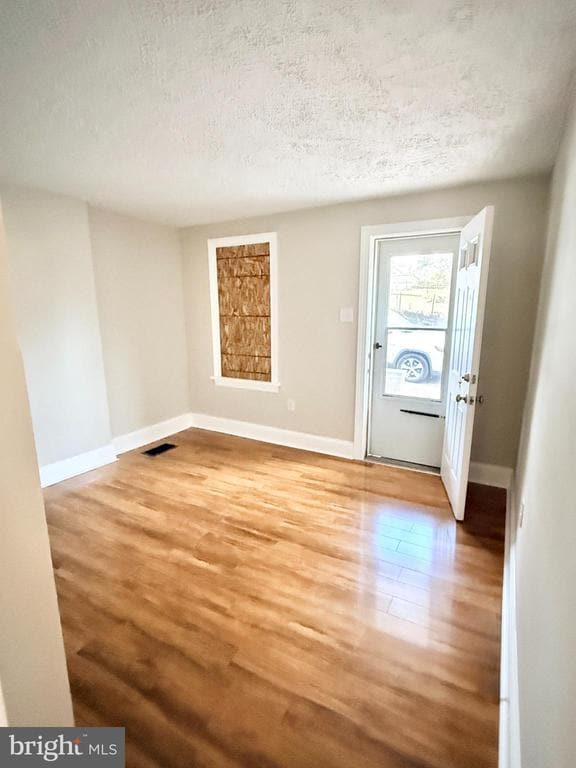 Photo - 666 Jefferson Ave