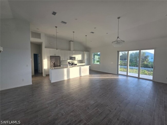Photo - 14300 Kay Ln