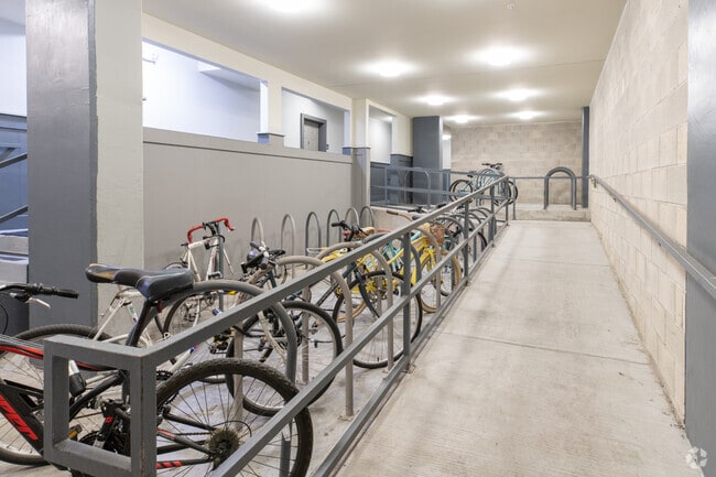 Bicycle Storage - Texan 26