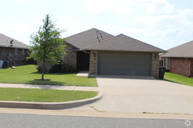 Building Photo - 2413 Turtlewood River Road Rental