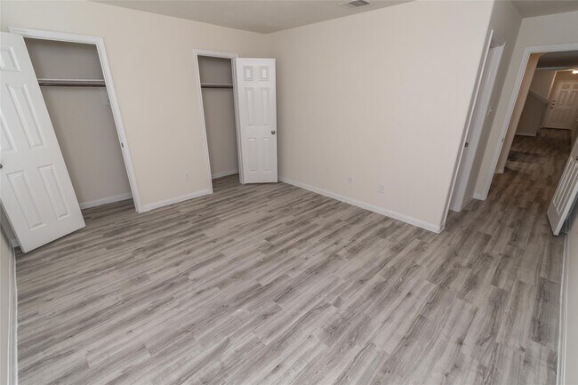 Photo - 21727 N Werrington Way Unidad A