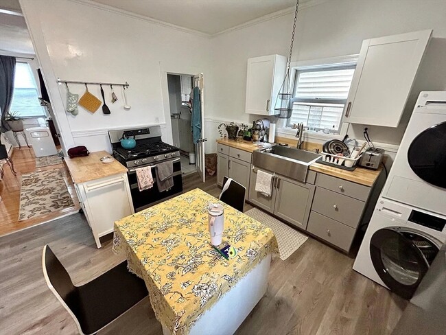 Photo - 369 Dorchester St Unit 3