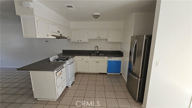 Building Photo - 1140 Cero Ct Rental