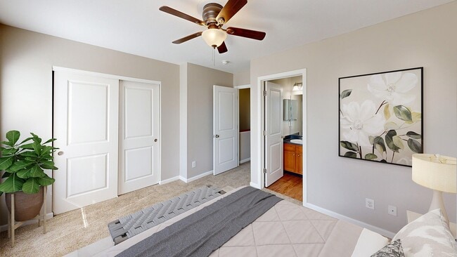 Bedroom with Ensuite Bathroom