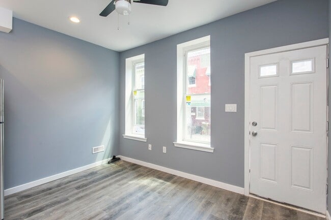 Photo - 2018 N Cleveland St Unit 1