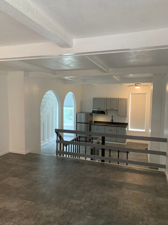 Photo - 39 Dilworth St