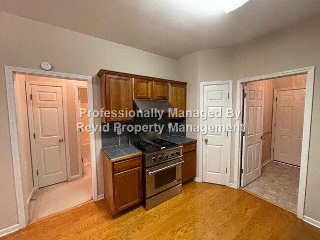 Photo - 2 bedroom Home in Harbor Town!!