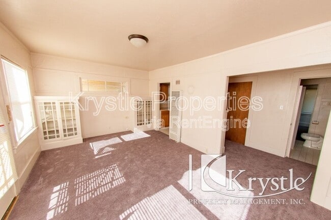 Building Photo - 122 Contra Costa St Rental