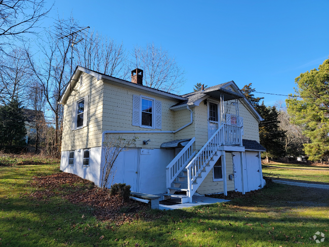 Building Photo - 590 Sturges Hwy Rental