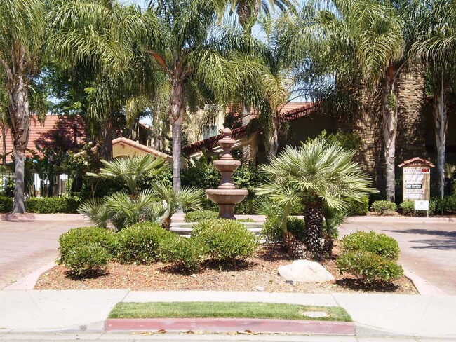 Photo - Spacious 1 Bedroom Condo for Rent in Villa...