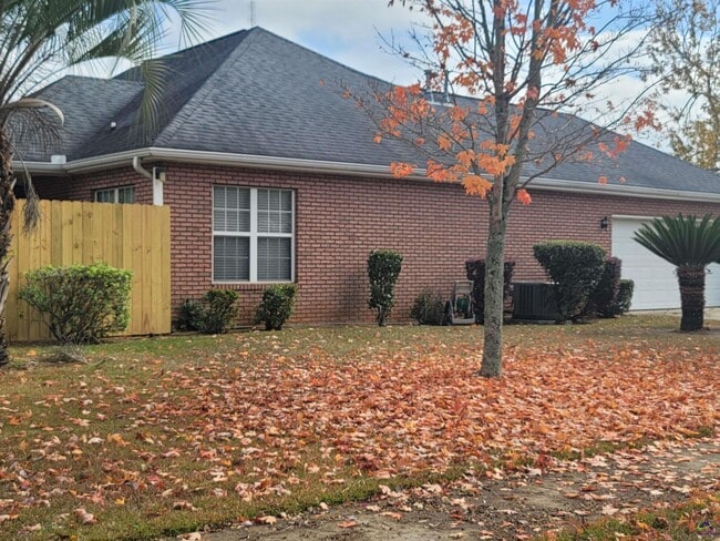 Photo - 101 Pamlico Ct