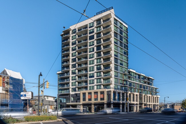 Photo - 3996 Dumfries St Unit ID1051924P