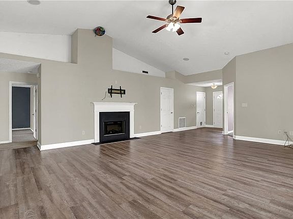 Photo - 18808 Edwards Grove Dr