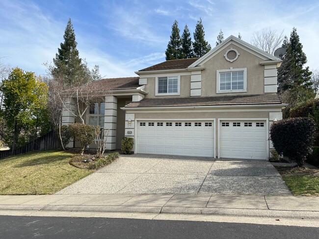 Building Photo - 9307 Swan Lake Dr