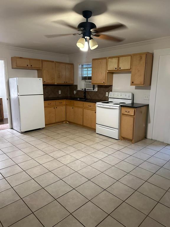 Building Photo - 9506 Capitol View Dr Rental