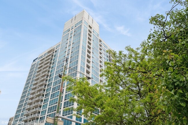 Photo - 757 N Orleans St Apartment Unit 1701
