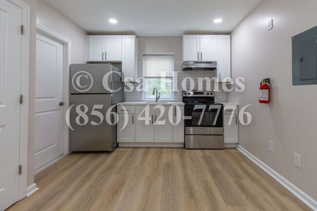 Building Photo - 602-604-604 Broadway Unit Apt A