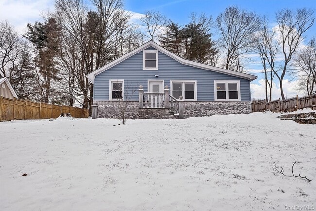 Building Photo - 917 Parkway Pl