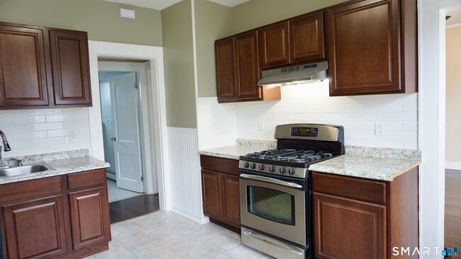 Photo - 316 Linwood Ave