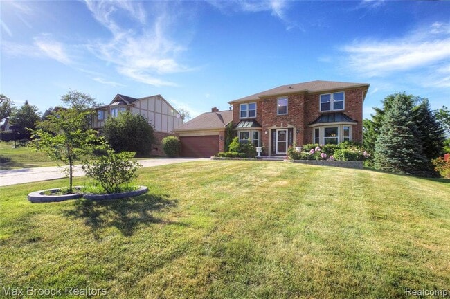 Photo - 30118 Kingsway Dr