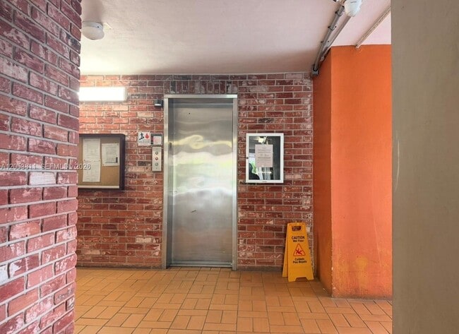 Photo - 1850 NE 169th St Unit 302