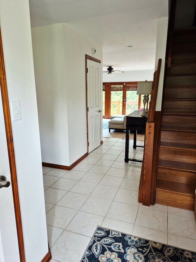 Photo - 1589 Stone Mansion Dr
