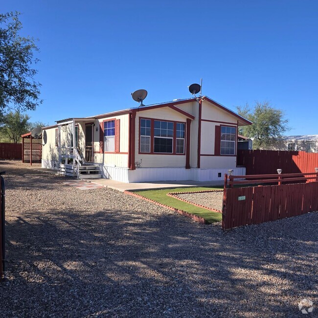 Building Photo - Willow Lakes Manufactured Home