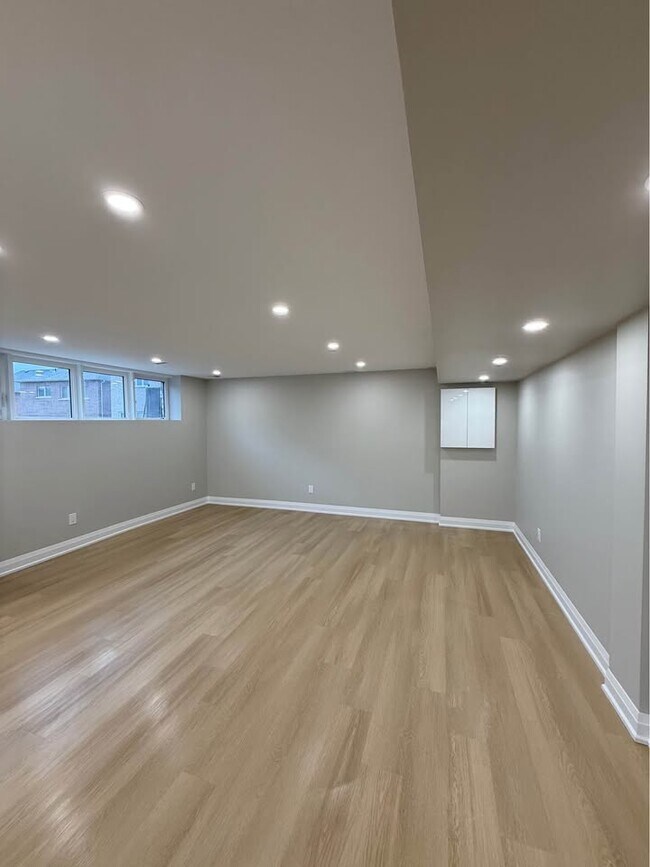 Photo - 1418 Broderick St Unité 2