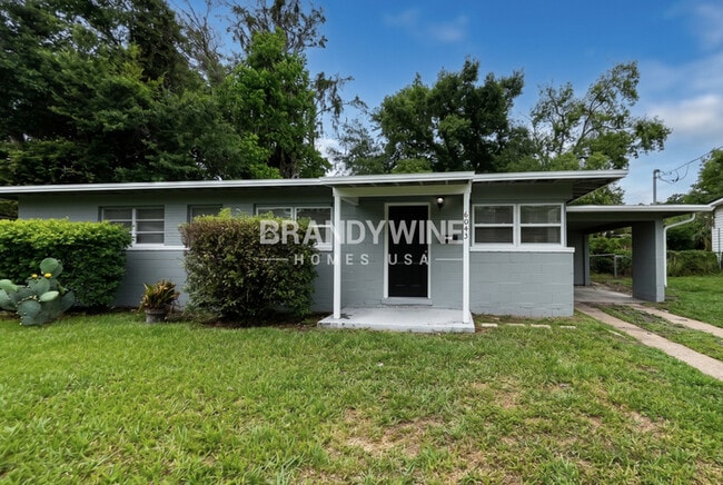 Building Photo - 6043 Park St