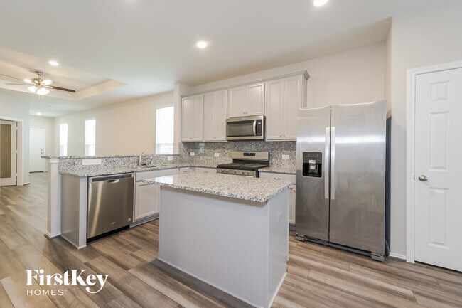 Photo - 5831 Longhorn Run Ln