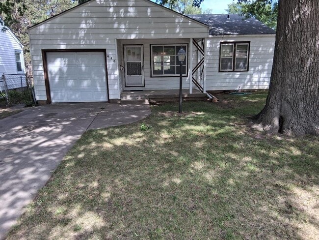 Building Photo - **Available Now...Never Have to Move Again! Don’t Miss Out…This Home Will Go Fast!**