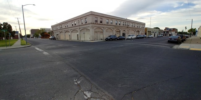 Afuera Junto al parque - 837 Market E St Unidad 21