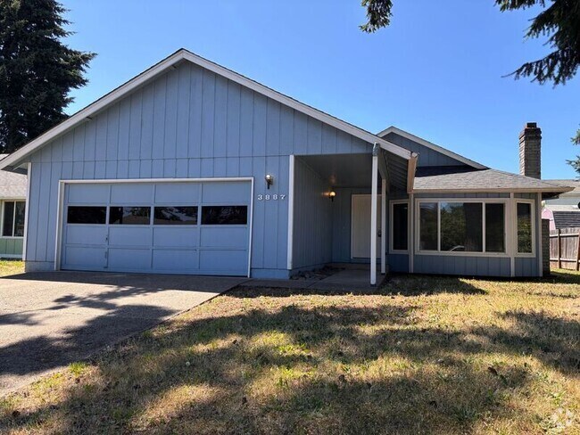Building Photo - 3887 N Clarey St Rental