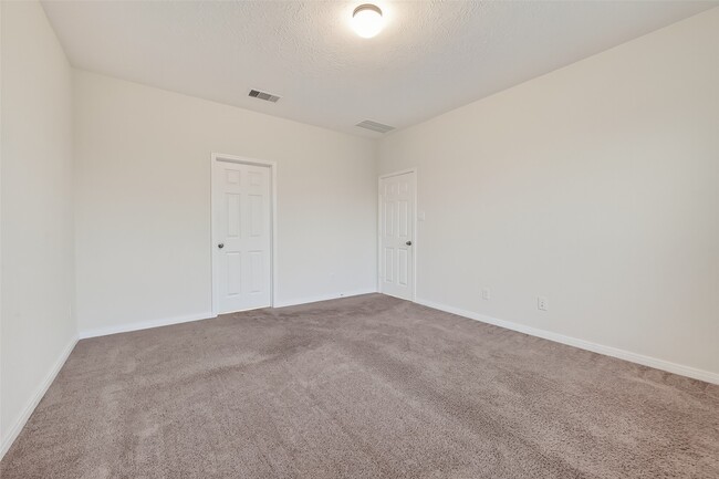 Photo - 5907 Osprey Dr