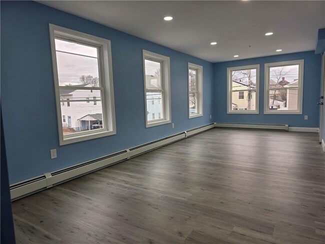 Photo - 17 Bergen St Unit 2nd FL