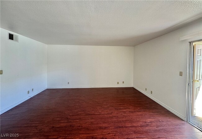 Photo - 5422 River Glen Dr Unit 369