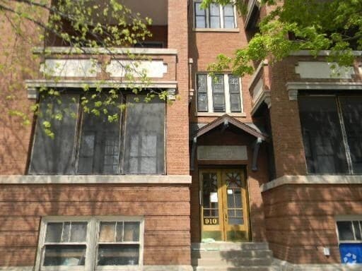 Building Photo - 908 W Waveland Ave Unit 2 Rental